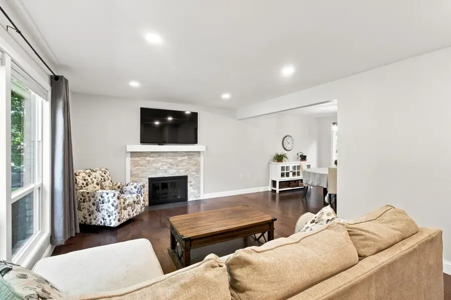 10217 Valley Forge Lane N, Maple Grove, MN 55369 - #2