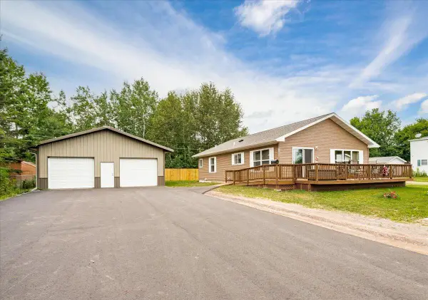 1209 96th Avenue W, Duluth, MN 55808