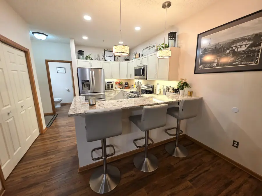 1611 Woodlynn Avenue #3, Maplewood, MN 55109 - #3