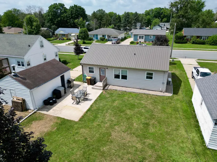 617 Lyndale Avenue, Spring Valley, MN 55975 - #2
