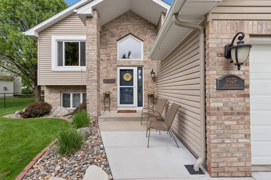 9039 Vickors Crossing, Brooklyn Park, MN 55443 - #3