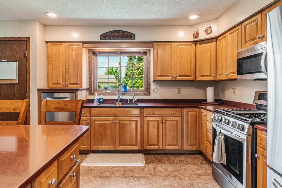 1430 Willow Street, La Crescent, MN 55947 - #2