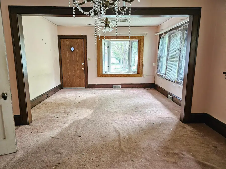 3904 Clinton Avenue, Minneapolis, MN 55409 - #3