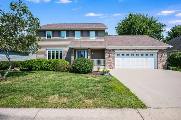 47 Eagle Ridge Trail, North Mankato, MN 56003