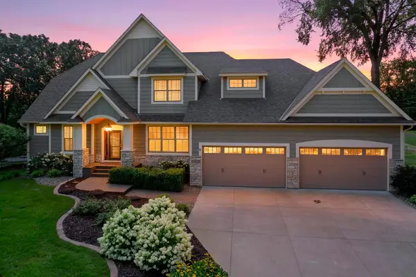 15413 Robinwood Drive, Minnetonka, MN 55345