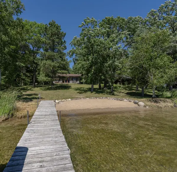 8811 Ossawinnamakee Road, Breezy Point, MN 56472