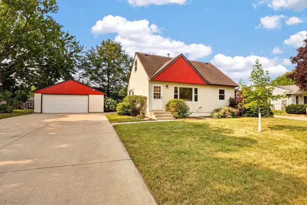 2008 Zircon Lane, Eagan, MN 55122