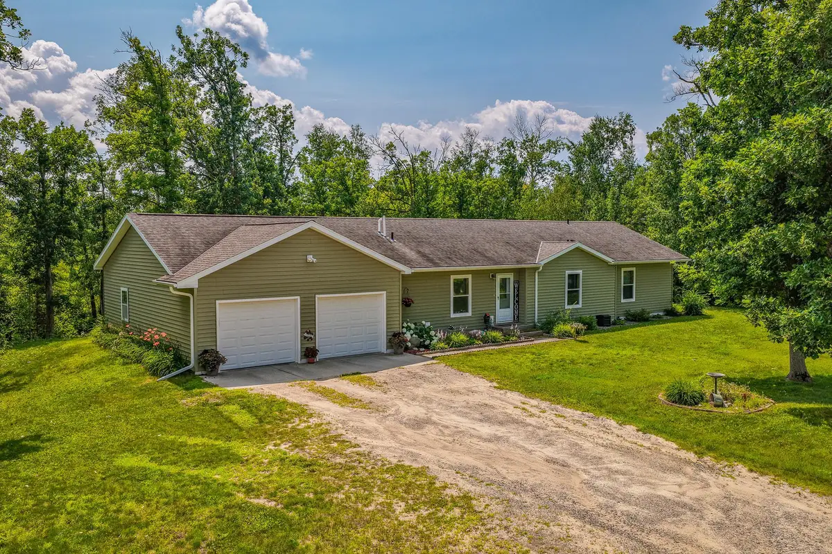 5252 Elmwood Court Ne, Bemidji, MN 56601 - #1