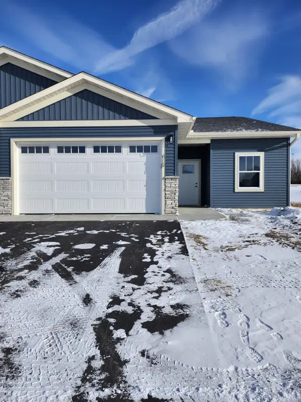 402 Norske Street, Woodville, WI 54028