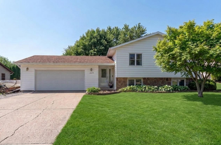 225 20th Street Nw, Owatonna, MN 55060 - #2