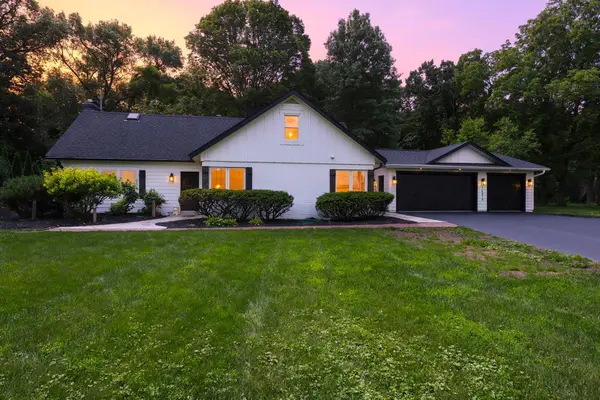 14819 Margaret Place, Minnetonka, MN 55345