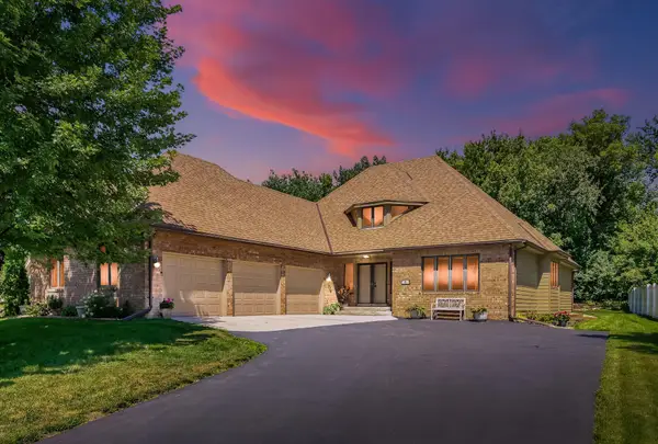 71 Marcin Hill, Burnsville, MN 55337