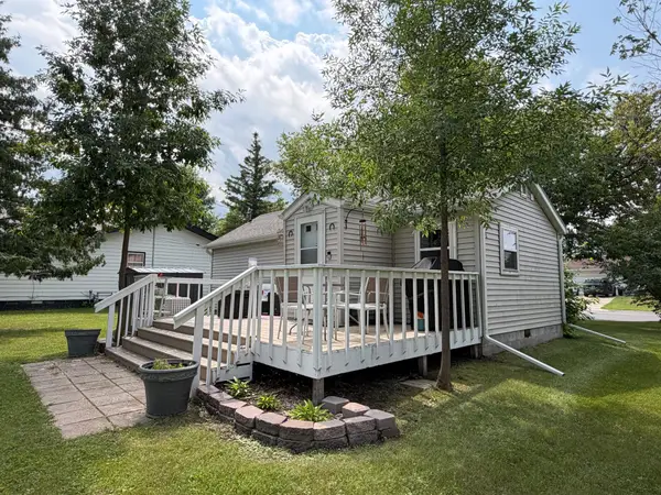 200 5th Street Se, Roseau, MN 56751