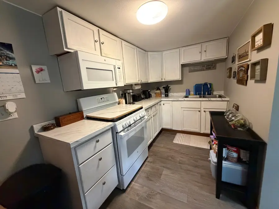 200 5th Street Se, Roseau, MN 56751 - #3