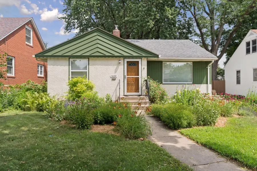 1634 Victoria Street N, Saint Paul, MN 55117 - #3