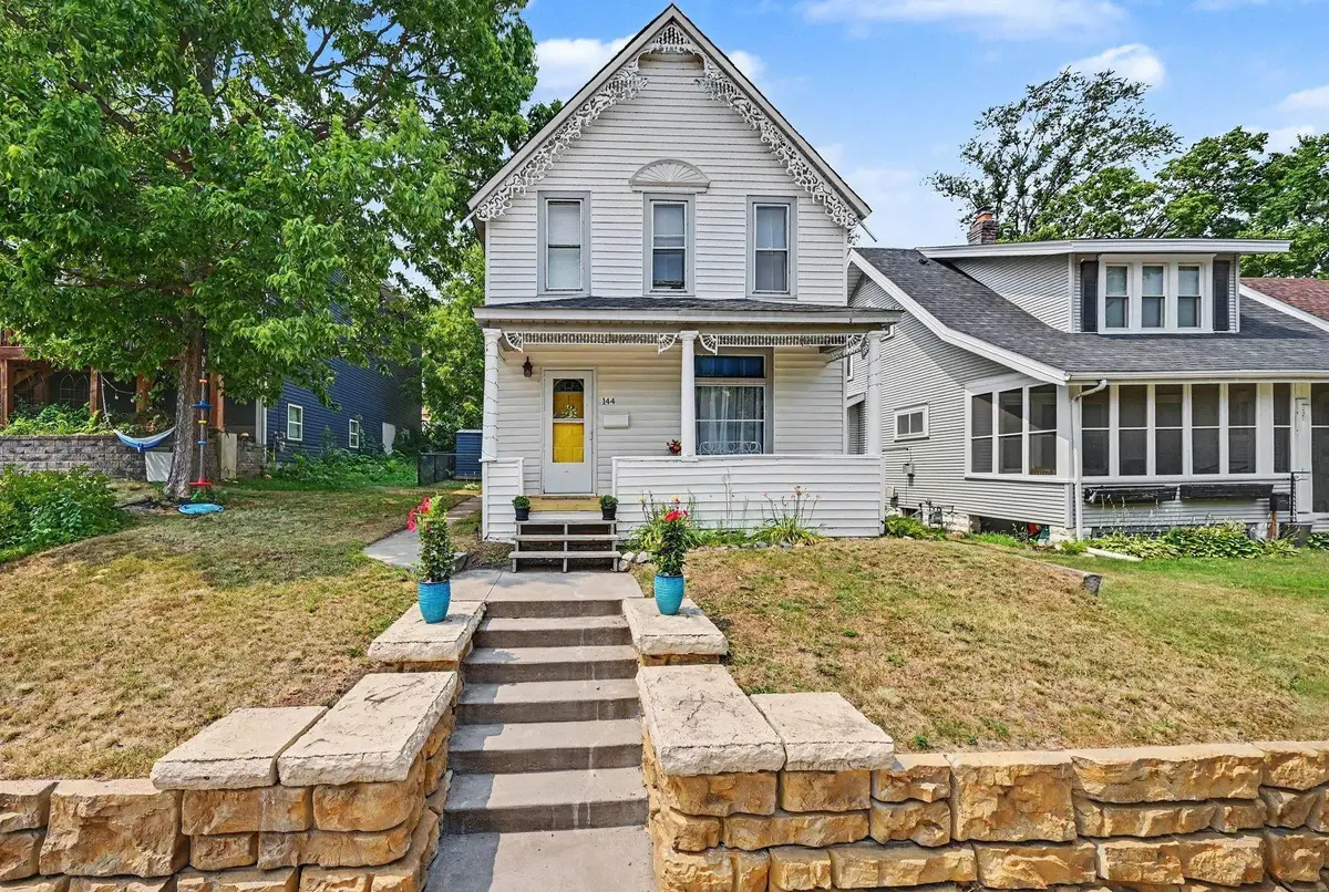 144 3rd Avenue S, South Saint Paul, MN 55075 - #1