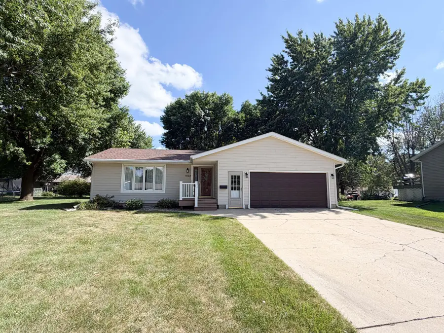 1523 Eckerson Drive, Worthington, MN 56187 - #2
