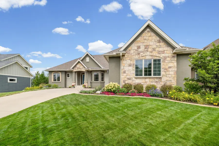 11030 Sweetwater Path, Woodbury, MN 55129 - #2