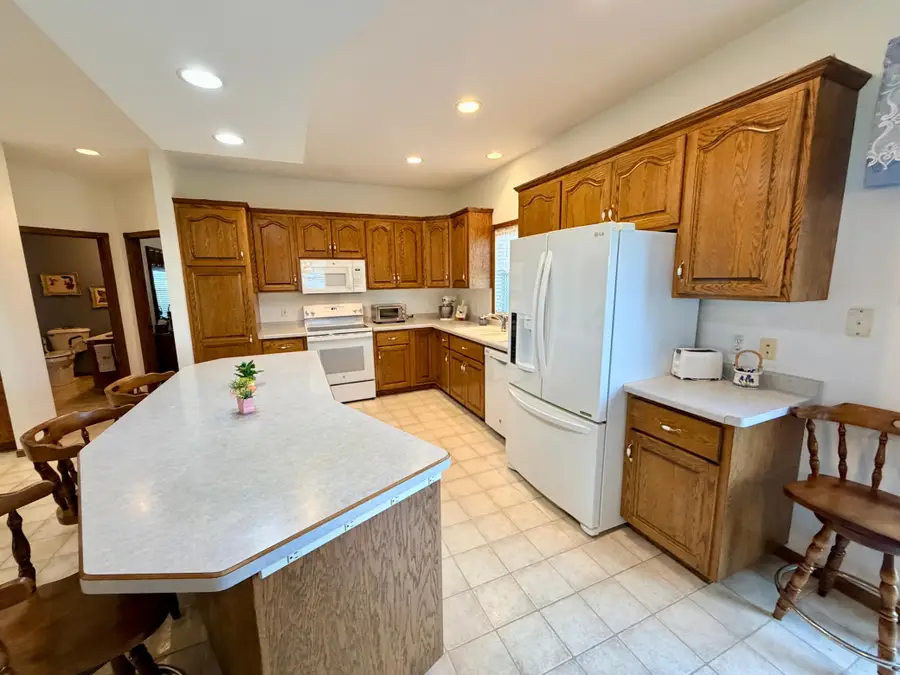 122 Lake Henry Avenue S, Spring Hill, MN 56352 - #3