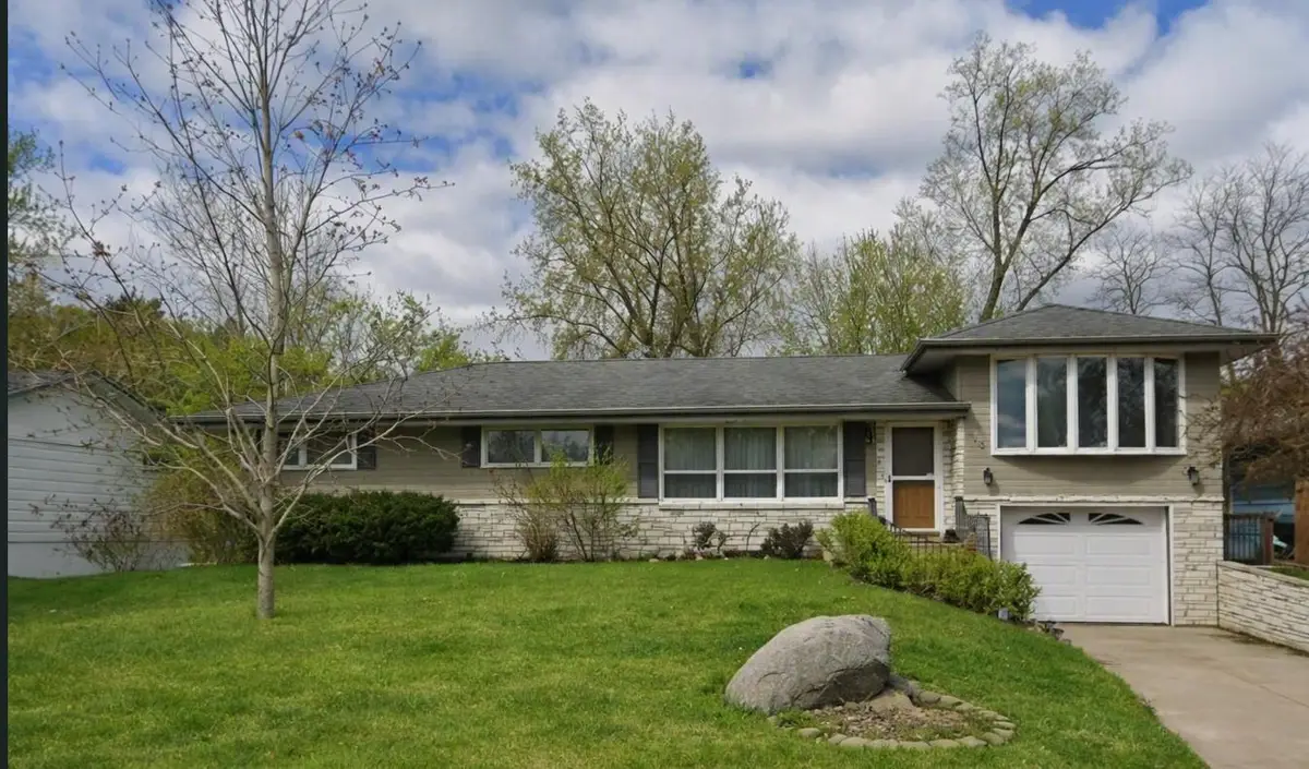 810 Oakwood Drive, New Brighton, MN 55112 - #1