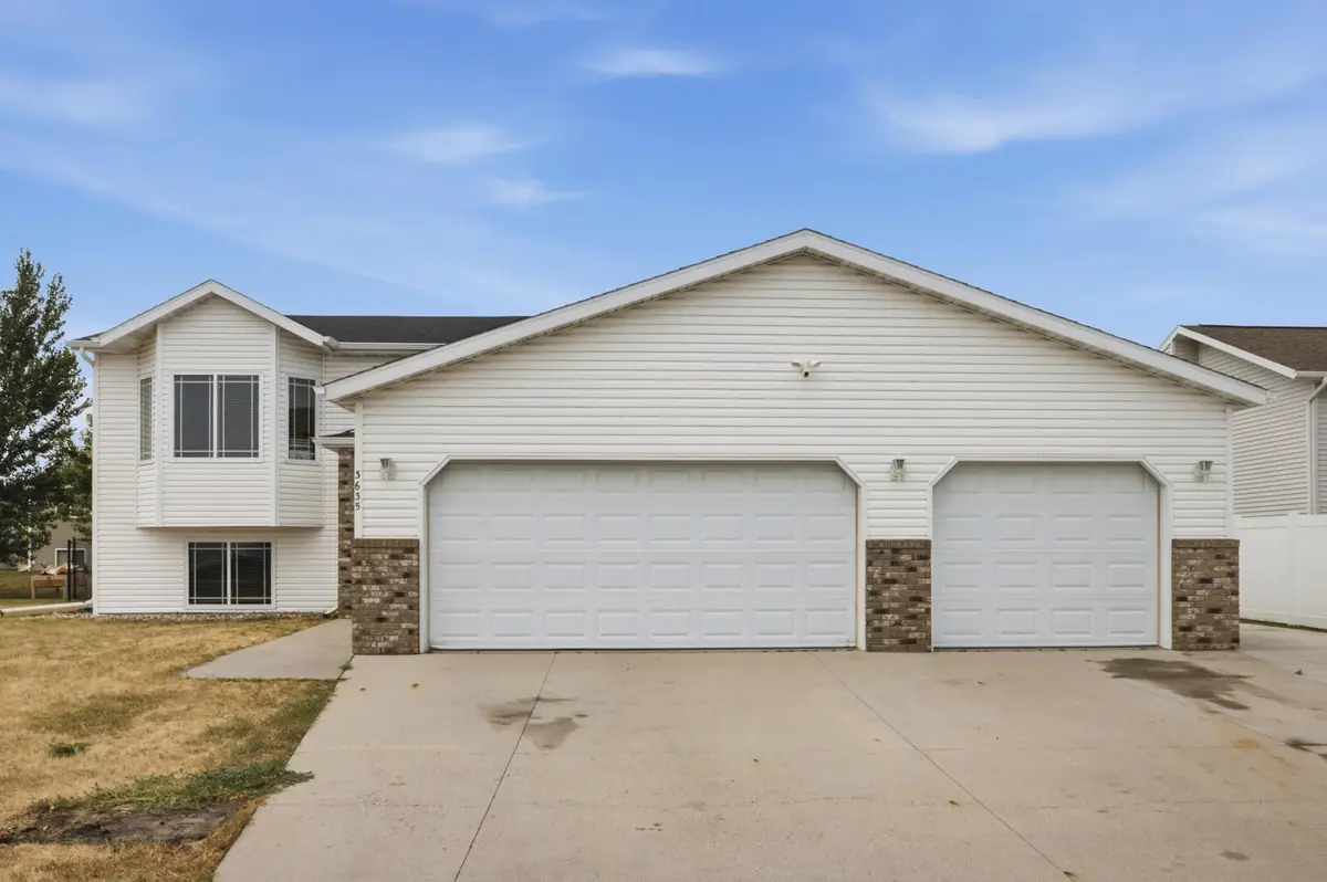 3635 Harrison Street S, Fargo, ND 58104 - #1