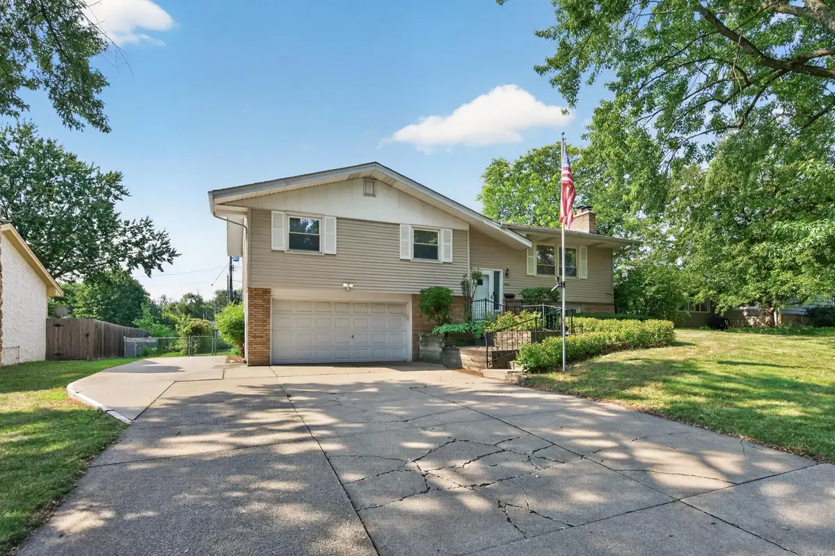 3600 Downers Drive Ne, Saint Anthony, MN 55418 - #1