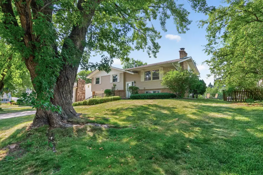 3600 Downers Drive Ne, Saint Anthony, MN 55418 - #3