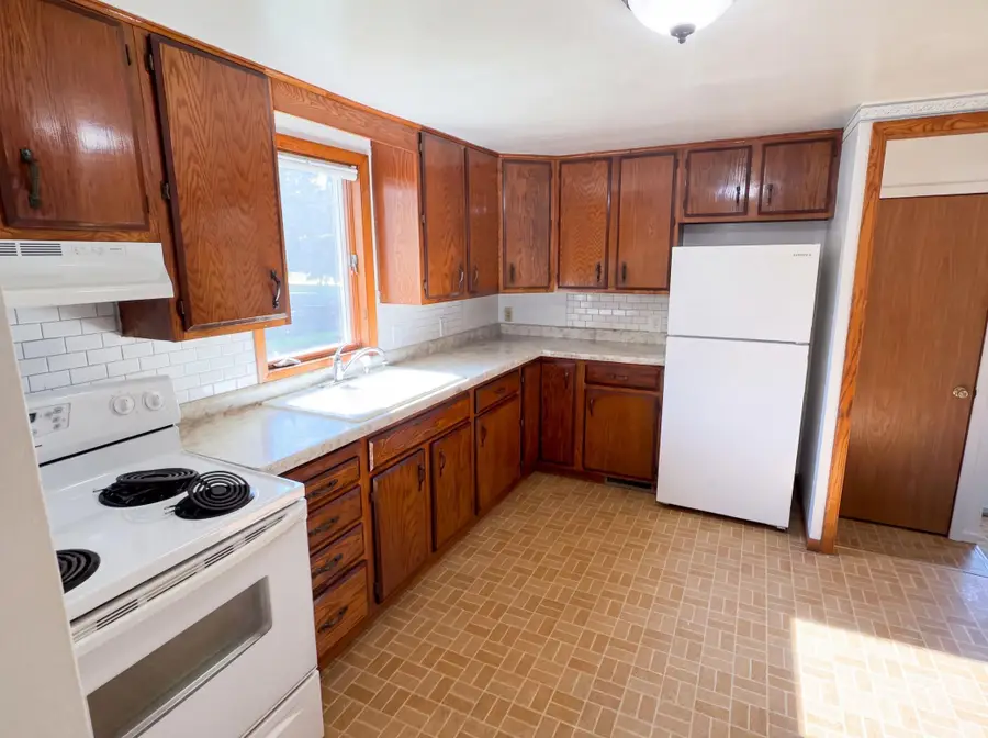 816 S Broadway Street, Spring Valley, MN 55975 - #2