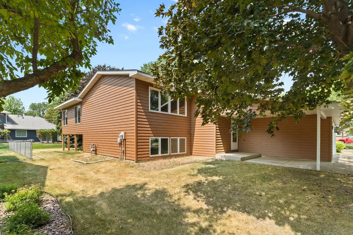 3231 Meadowbrook Court, Vadnais Heights, MN 55127 - #1