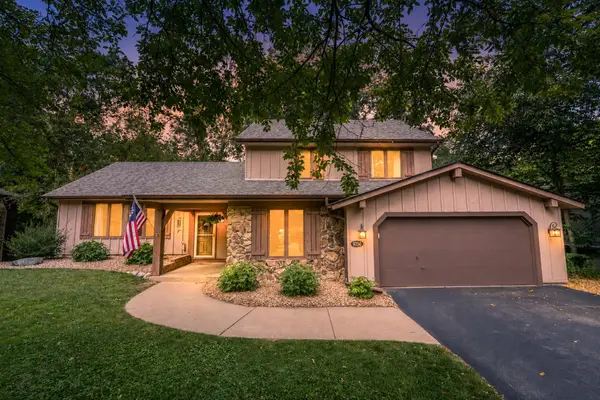 9250 Talus Circle, Eden Prairie, MN 55347