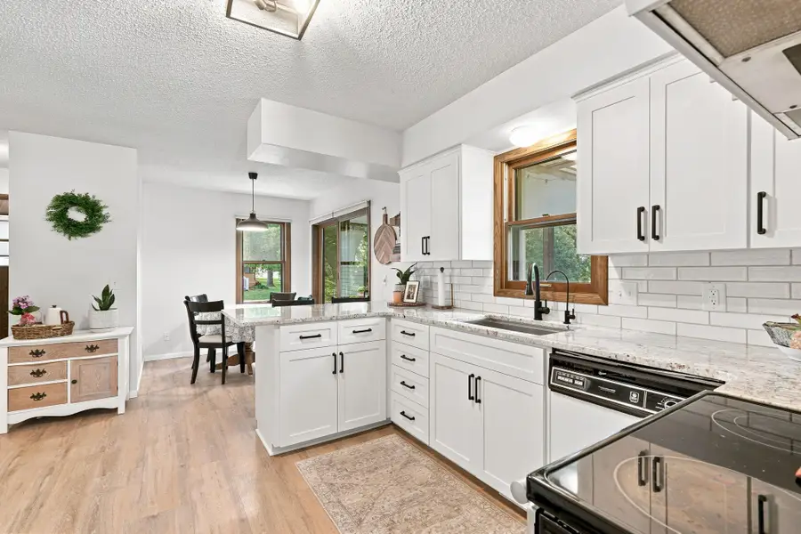 713 Nixon Avenue Se, Watertown, MN 55388 - #2