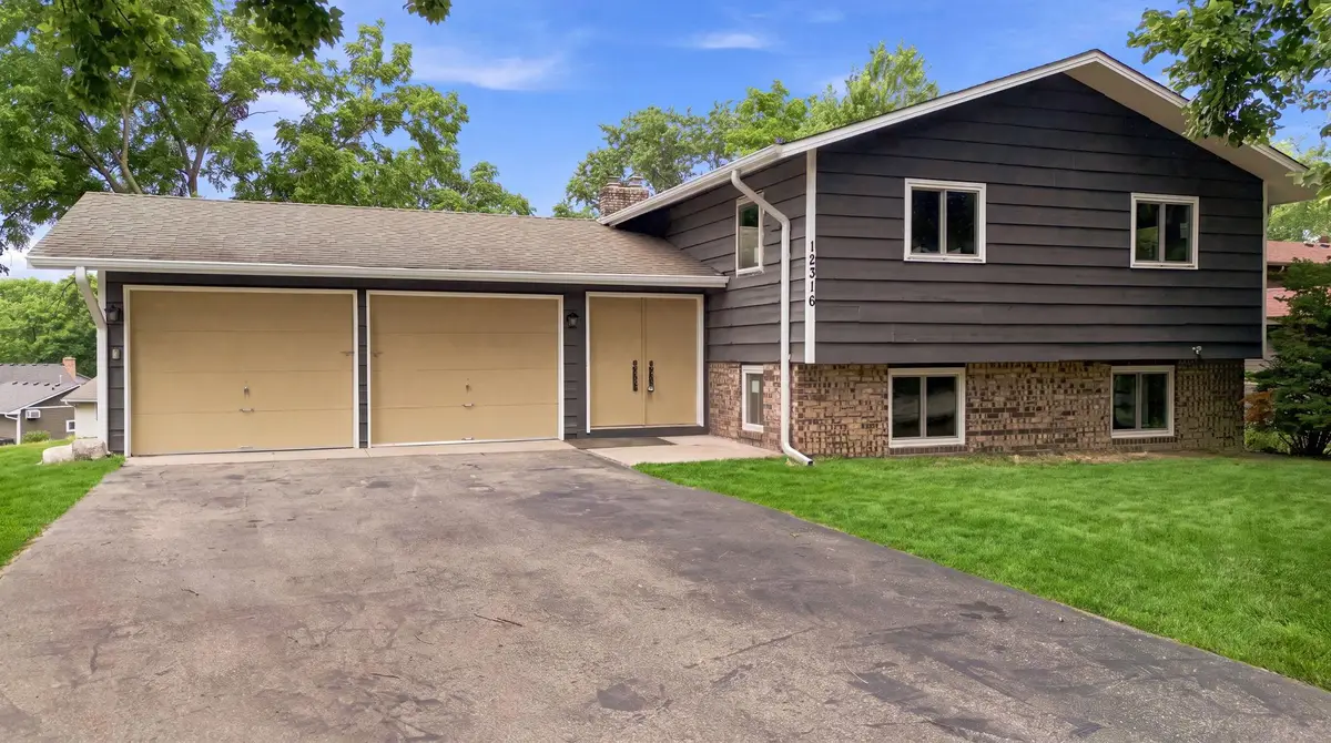 12316 Villaburne Drive, Burnsville, MN 55337 - #1
