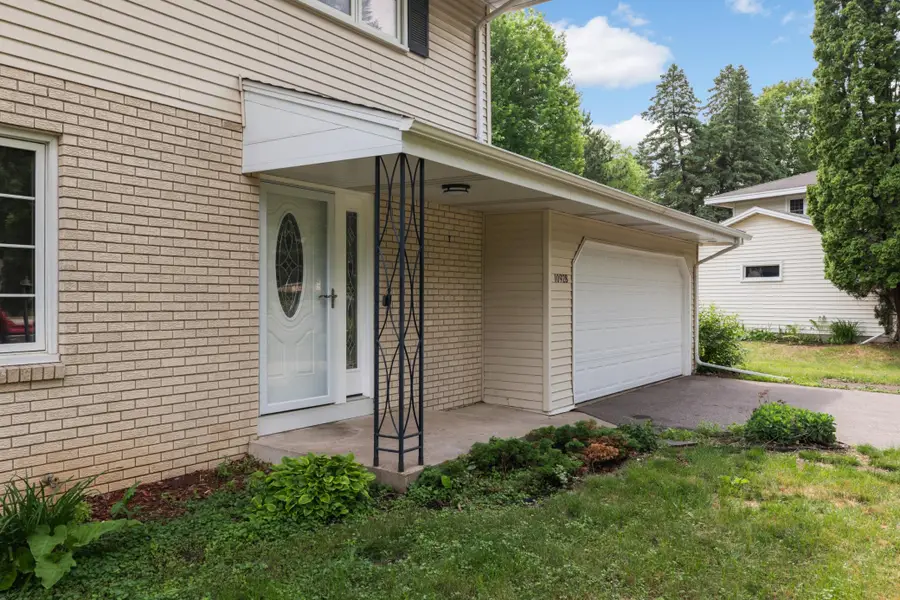 10928 London Drive, Burnsville, MN 55337 - #3