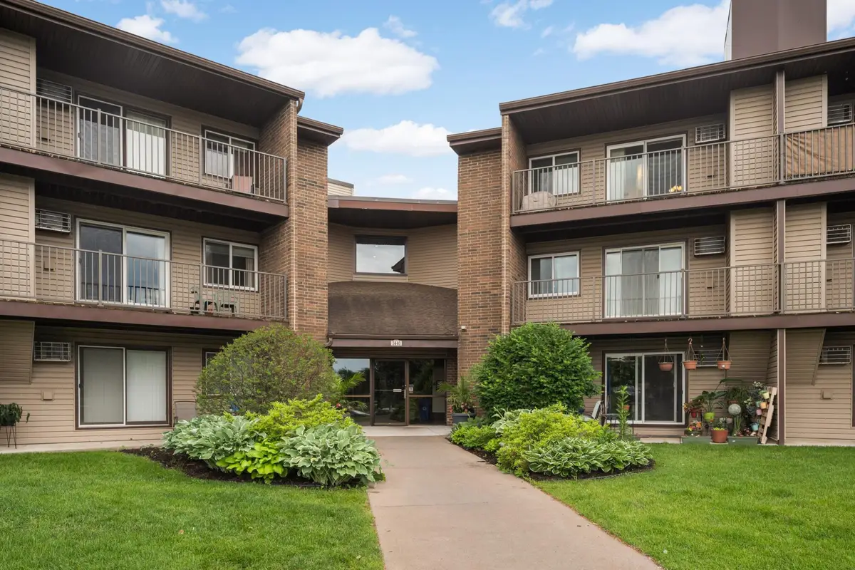 3440 Golfview Drive #112, Eagan, MN 55123 - #1