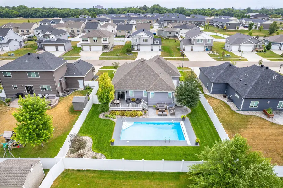 2626 6th Street W, West Fargo, ND 58078 - #2