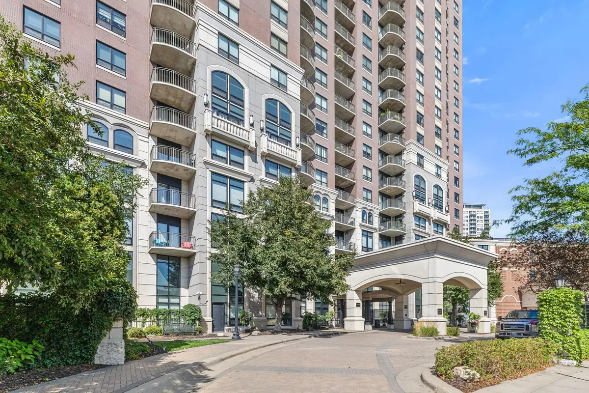 500 E Grant Street #902, Minneapolis, MN 55404 - #1