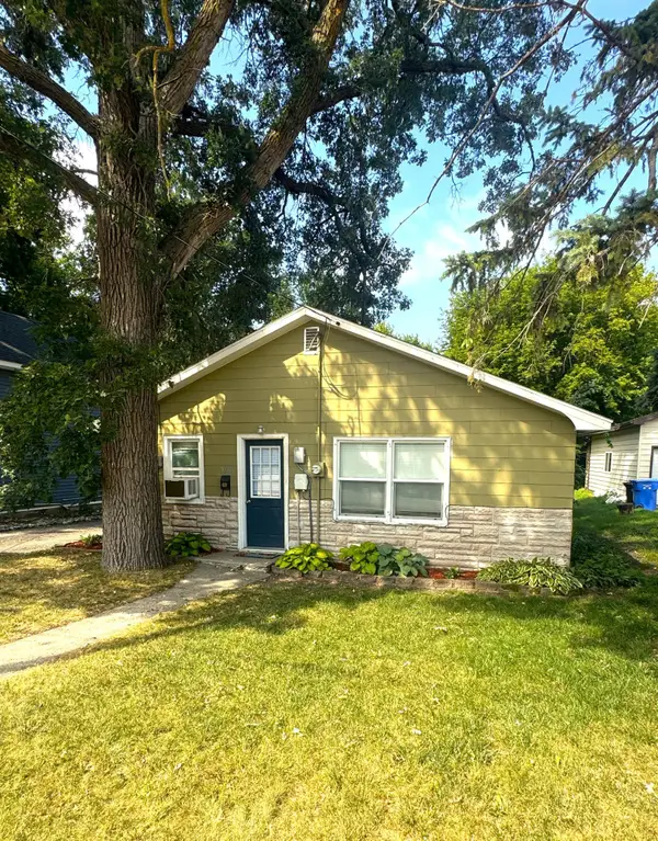 1030 West Avenue, Detroit Lakes, MN 56501