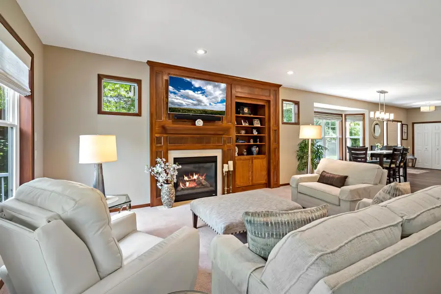 15305 Stonewood Court, Burnsville, MN 55306 - #2