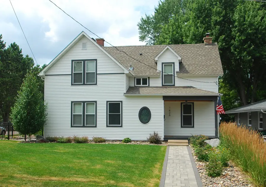 1426 5th Street S, Stillwater, MN 55082 - #2