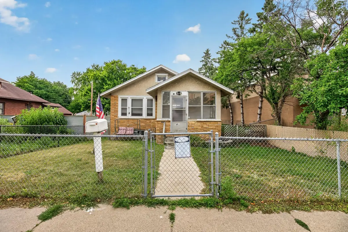 1461 7th Street W, Saint Paul, MN 55102 - #1