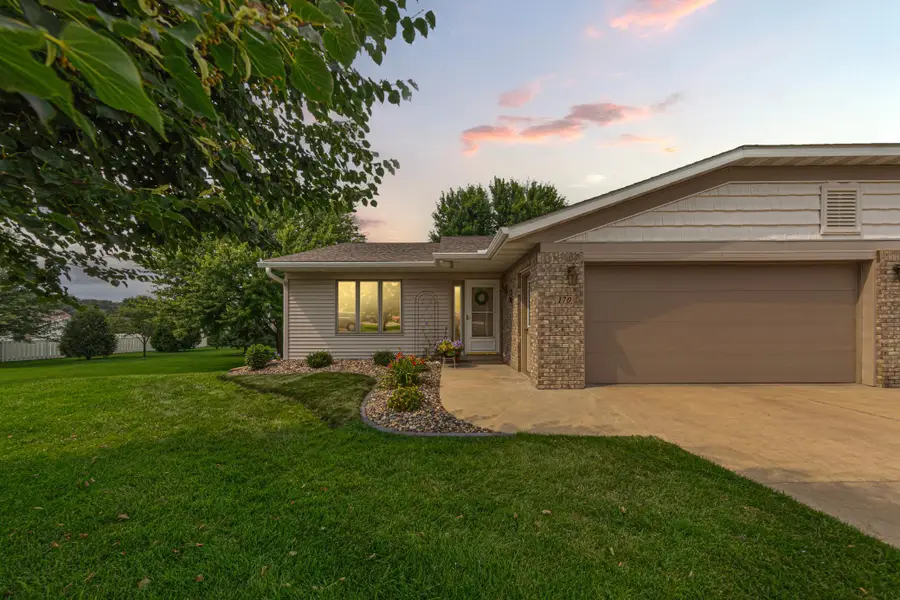 170 Autumn Place Ne, Owatonna, MN 55060 - #2