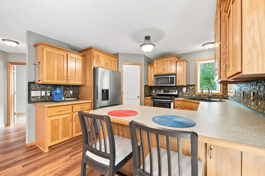 1007 3rd Avenue Nw, Buffalo, MN 55313 - #3