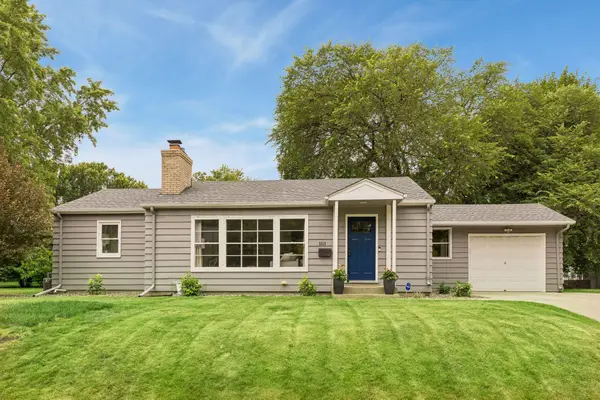 2513 Zenith Avenue N, Golden Valley, MN 55422