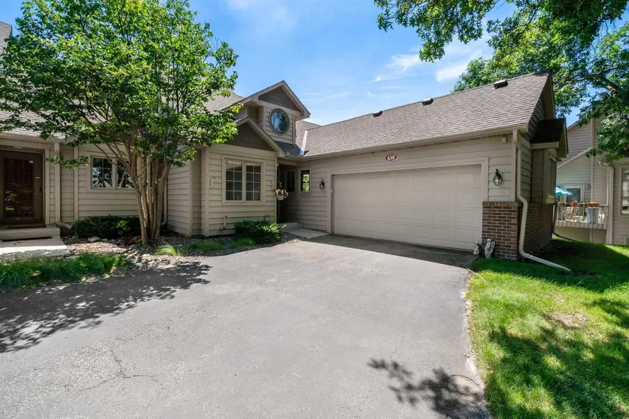 630 Sullivan Lane Ne, Columbia Heights, MN 55421 - #2