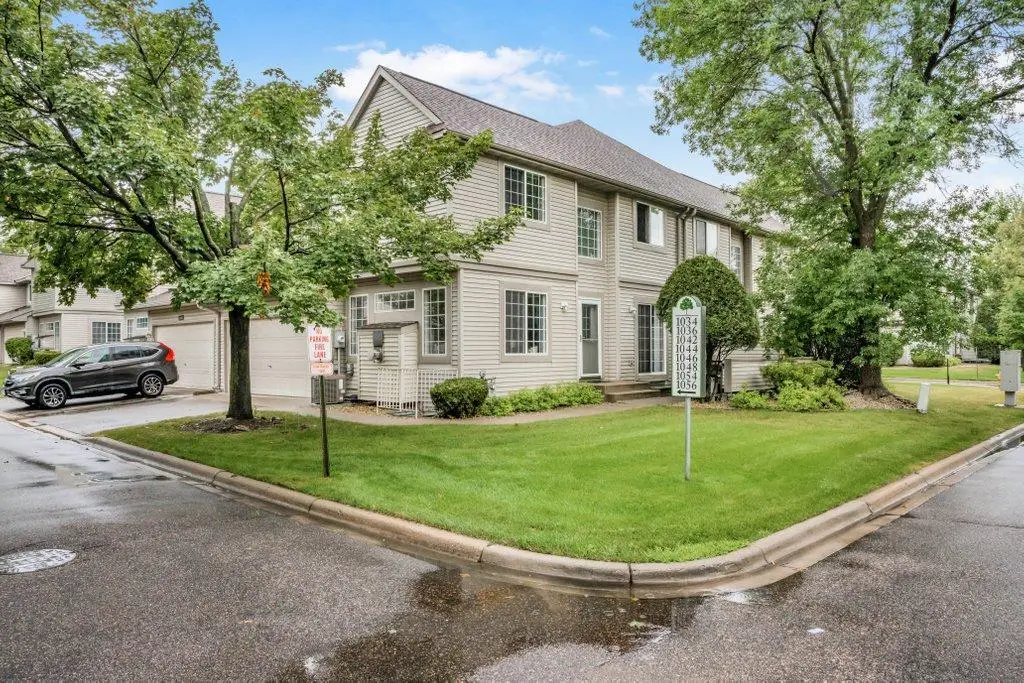 1056 Lovell Avenue W, Roseville, MN 55113 - #1