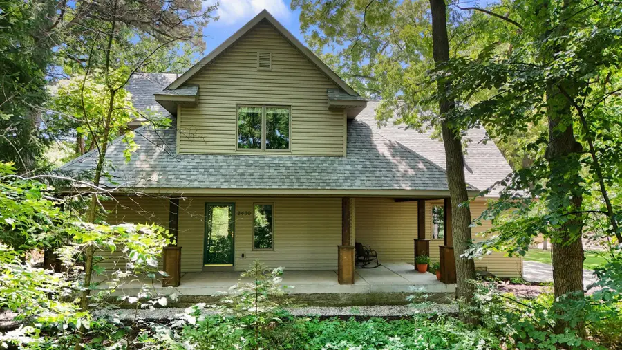 2430 Larpenteur Avenue E, Maplewood, MN 55109 - #3