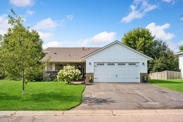 9193 Fallon Drive Ne, Monticello, MN 55362
