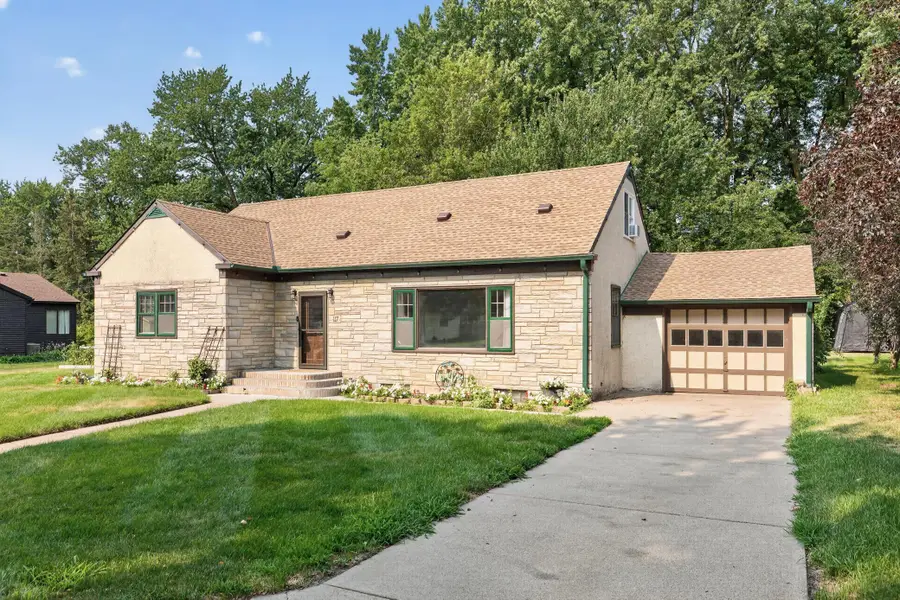 117 Fir Street S, Lester Prairie, MN 55354 - #2