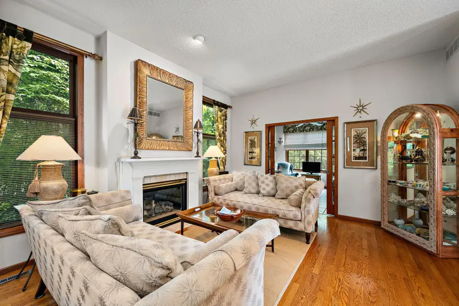 4678 Aspen Ridge Circle, Eagan, MN 55122 - #2