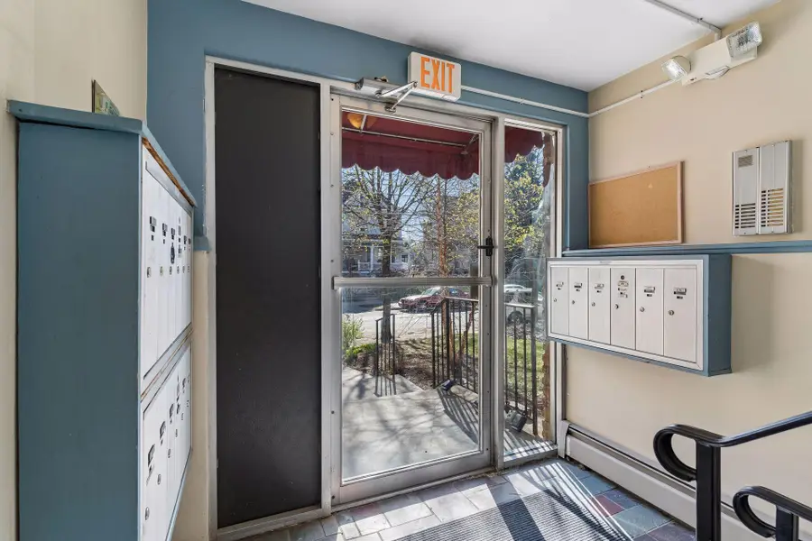 2212 Aldrich Avenue S #102, Minneapolis, MN 55405 - #2